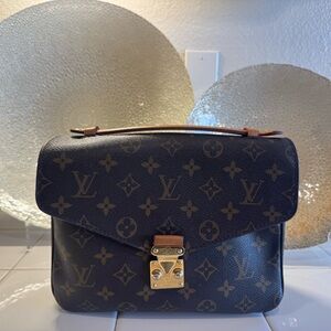 Louis Vuitton Black and Brown Monogram Satchel